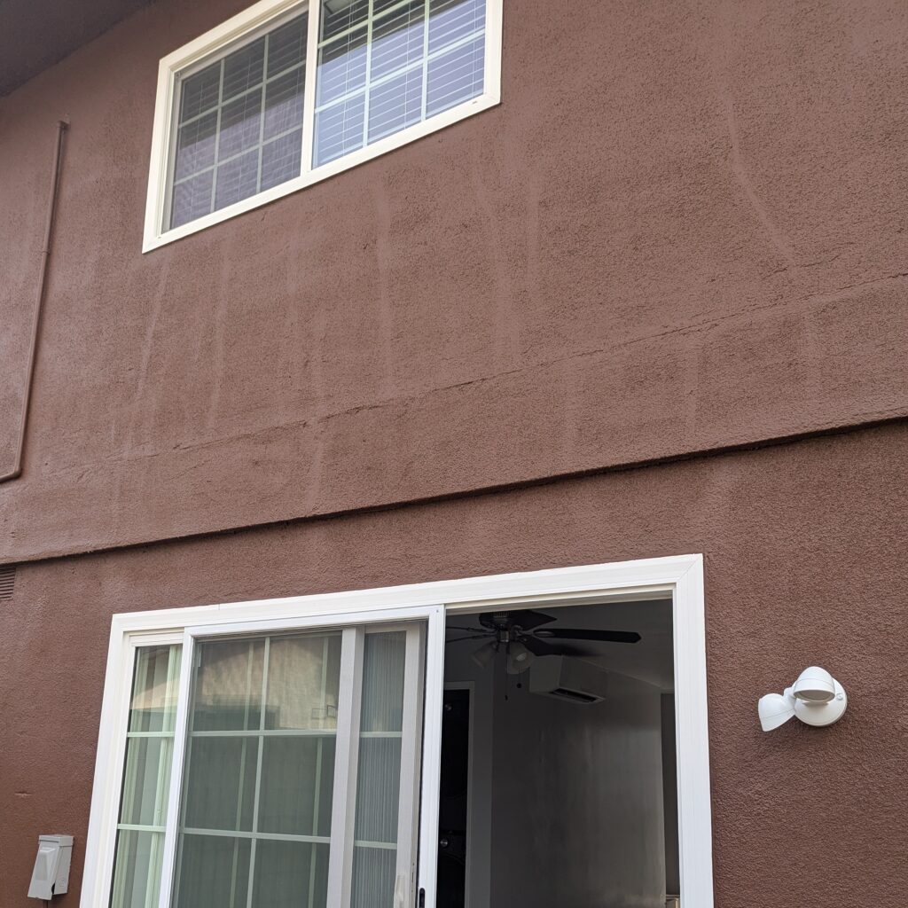 Parrotones blends resilience and beauty with expert stucco repair, from crack filling to sun-ready finishes.