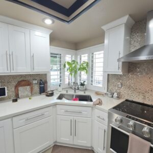 AI design of a kitchen with white cabinets